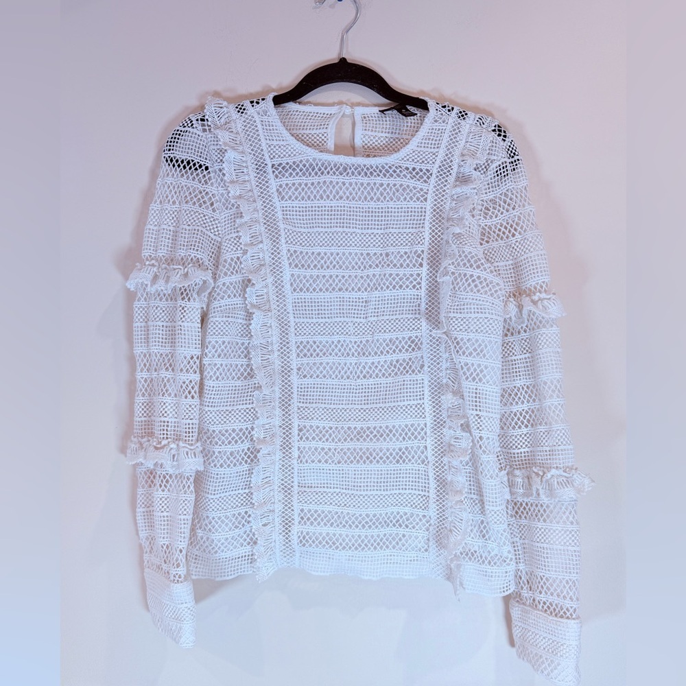 🔥Aqua Women’s White Crochet Ruffle Long-Sleeve Top Size S EC🔥